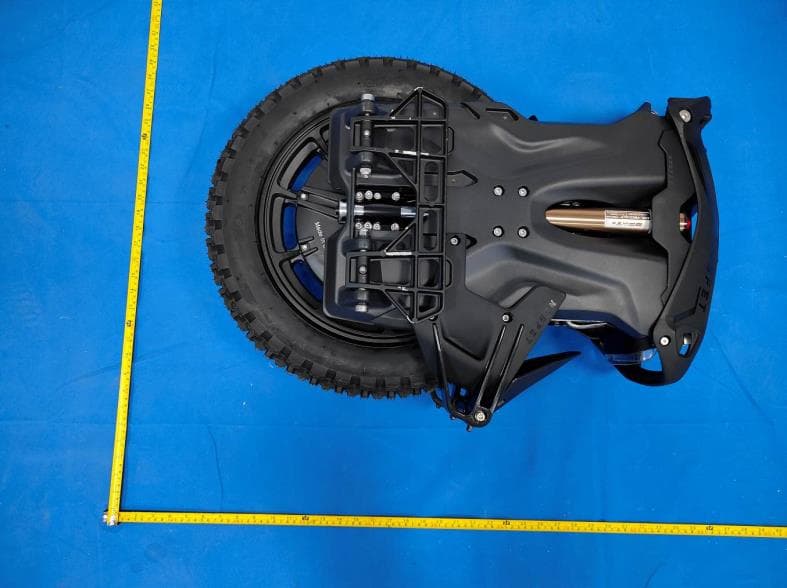 Electric unicycle - FCC ID 2BLVO-AEON - Guangzhou JiDongTai Intelligent Equipment Co.,LTD (5)