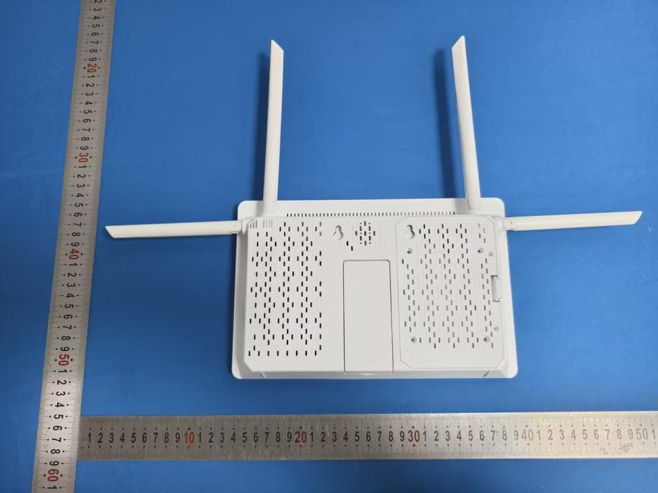 Wi-Fi LCD NVR - FCC ID 2BLVV-NC26WIFI - Shenzhen EagletVision Intelligence Technology Co., Ltd.