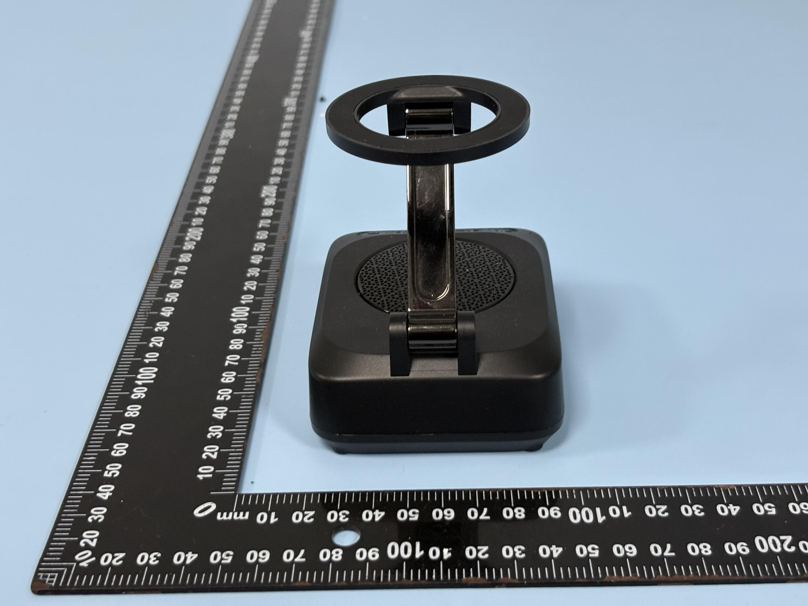 Phone Holder With Wireless Speaker - FCC ID 2BLYB-E10 - Dongguan Siliang Electronic Technology Co., Ltd (5)