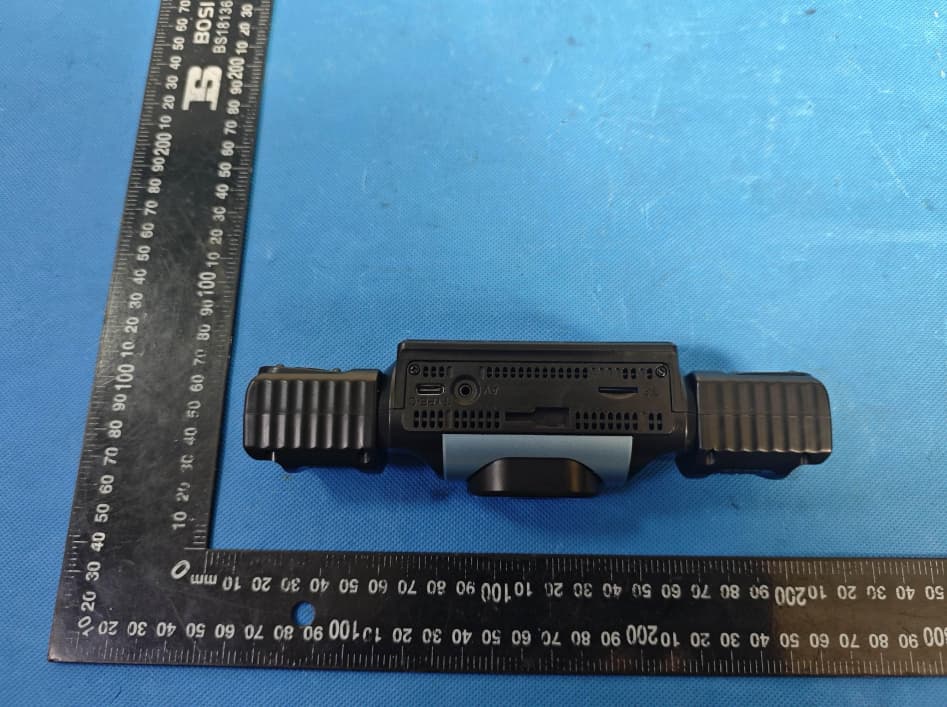 VEHICLE BLACKBOX DVR - FCC ID 2BM2F-XC405 - Dongguan Alaike Electronics Co., LTD (4)