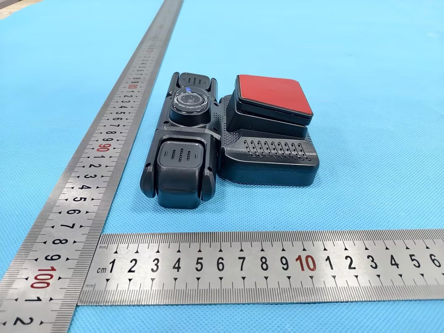 automobile data recorder - FCC ID 2BM2F-XC406 - Dongguan Alaike Electronics Co., LTD (3)