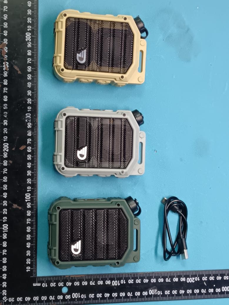 Portable bluetooth speaker - FCC ID 2BM5X-BOLT - Shenzhen JunWu Technology Co., LTD