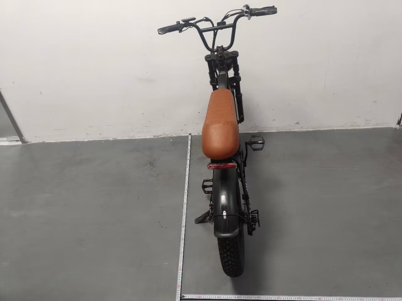 Electric Bike - FCC ID 2BM88-EB5MAX - Dongguan Yicheng Shengda Information Technology Co., Ltd. (5)