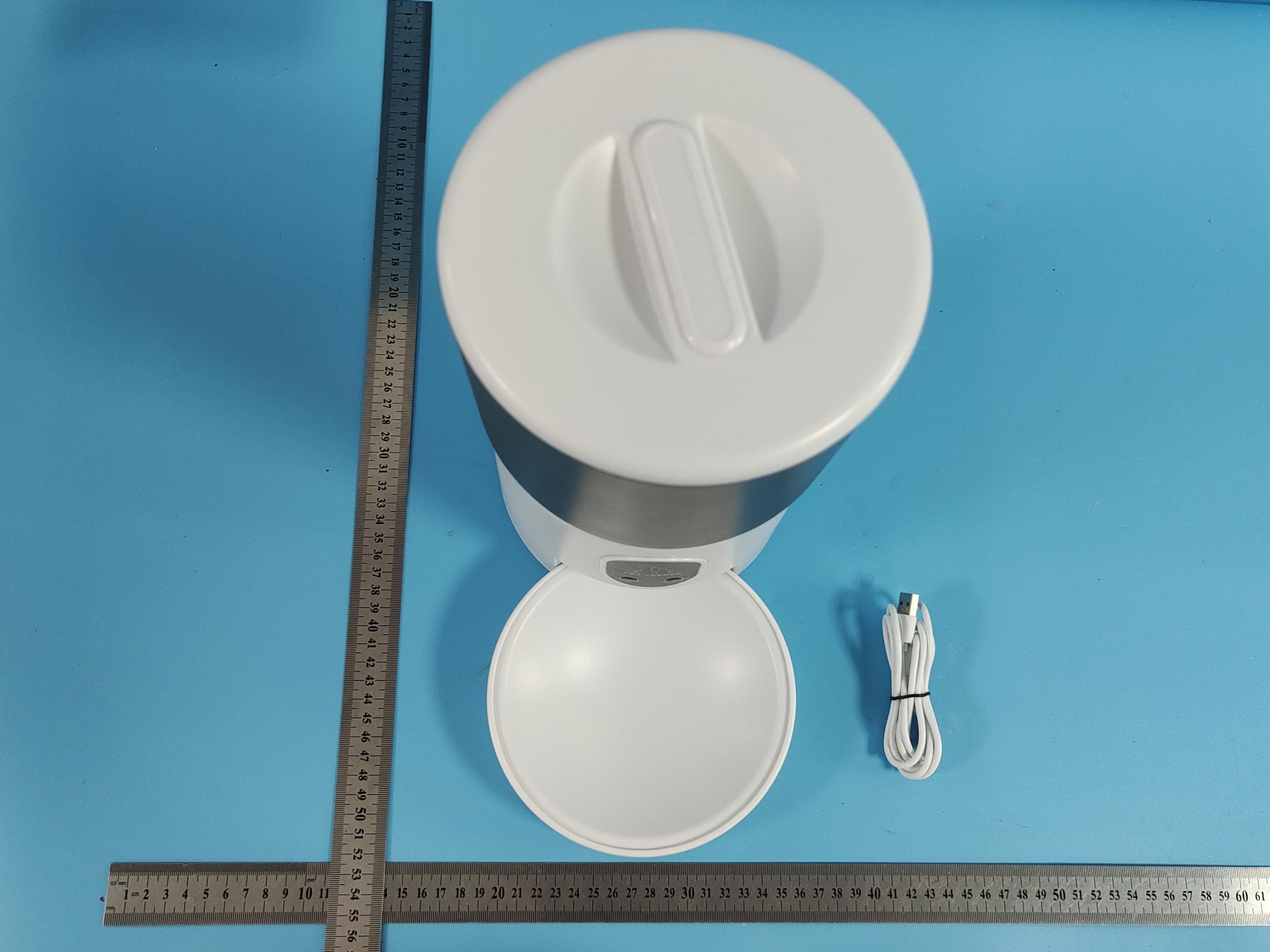 Intelligent pet feeder - FCC ID 2BM8J-LB-WS11 - Yongkang Leban Pet Products Co., Ltd (4)