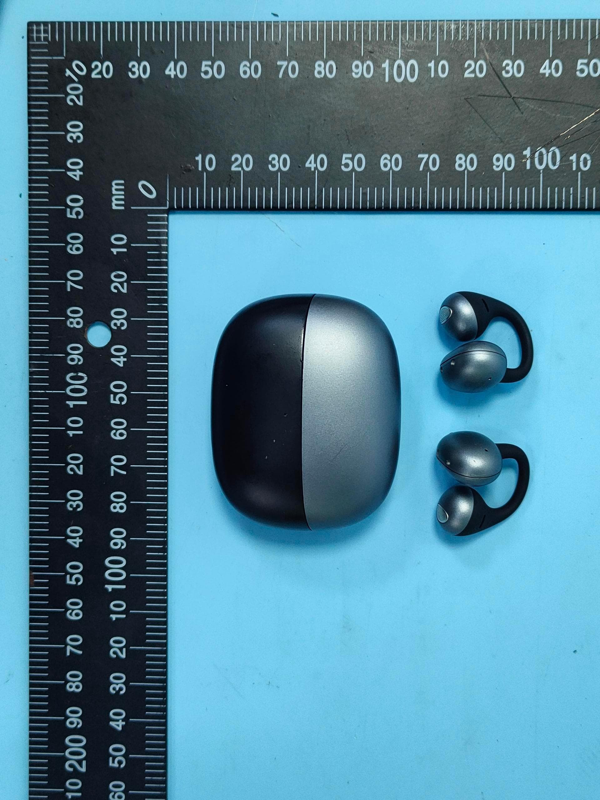GTbeans C30 Clip-On Earbuds - FCC ID 2BMA9-A3000 - shenzhenshixiaohuangdoukejiyouxiangongsi (2)