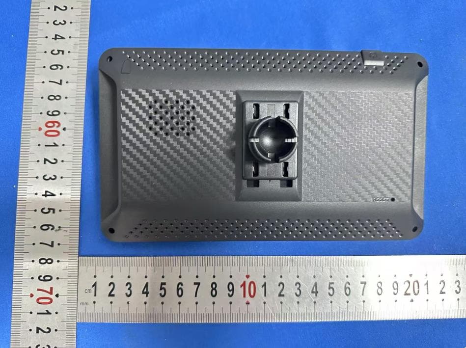 Portable car play HD multimedia display - FCC ID 2BMBG-CP6 - Shenzhen Star Times Technology Electronices Co.,Ltd.
