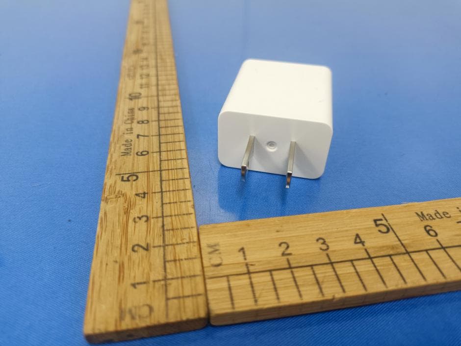 Smart Candle Camera Unit - FCC ID 2BMBQ-DM568BU - HUBBLE BABY CARE LIMITED (3)