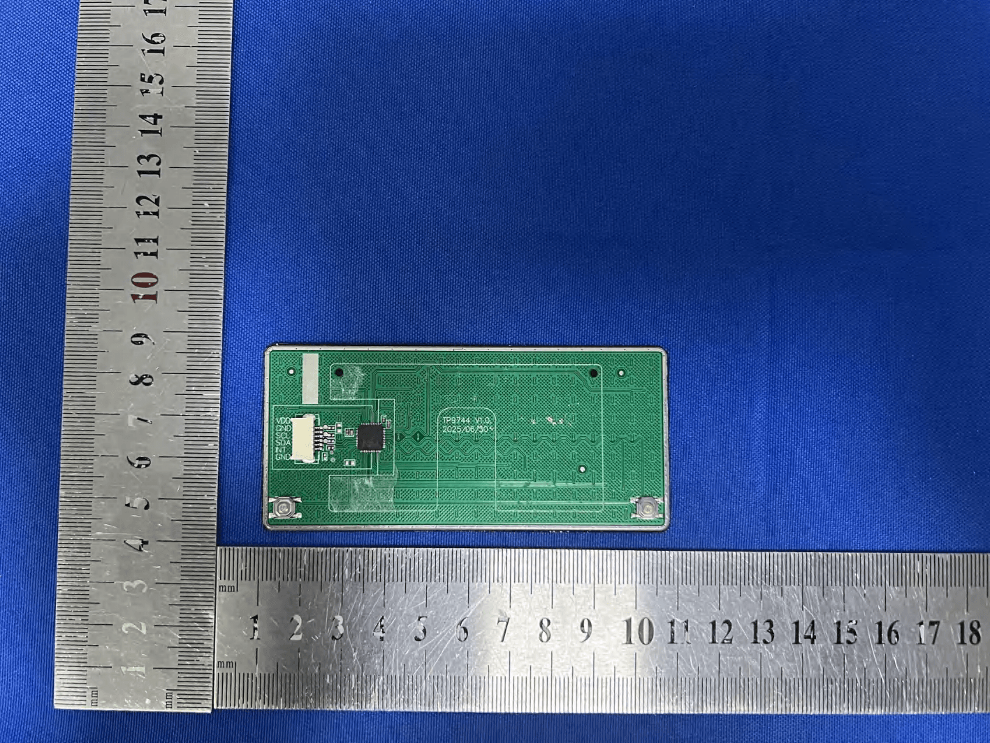 Wireless keyboard - FCC ID 2BMBY-CL-999 - Shenzhen Congli Electronics Co., Ltd (3)