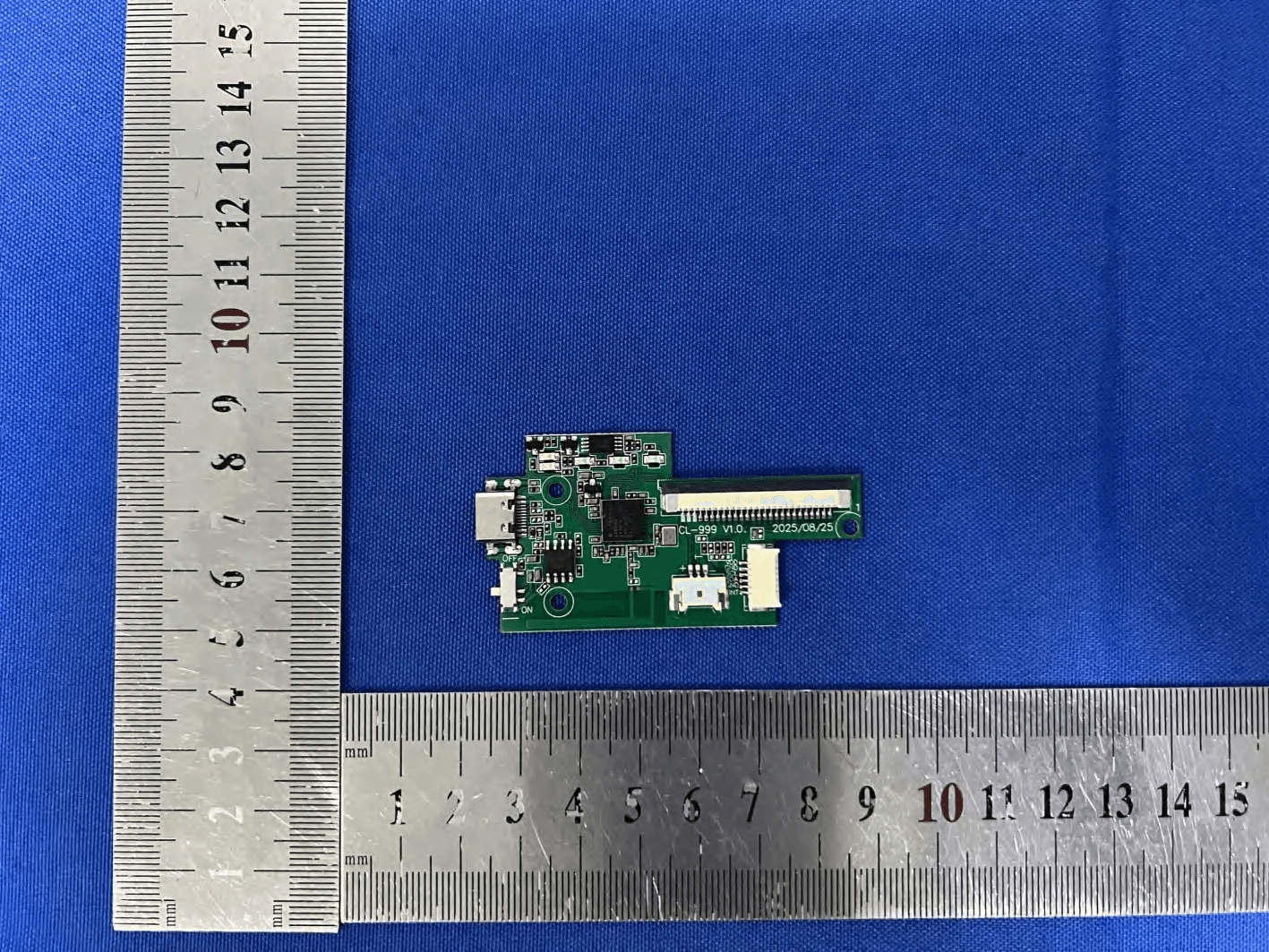 Wireless keyboard - FCC ID 2BMBY-CL-999 - Shenzhen Congli Electronics Co., Ltd (2)