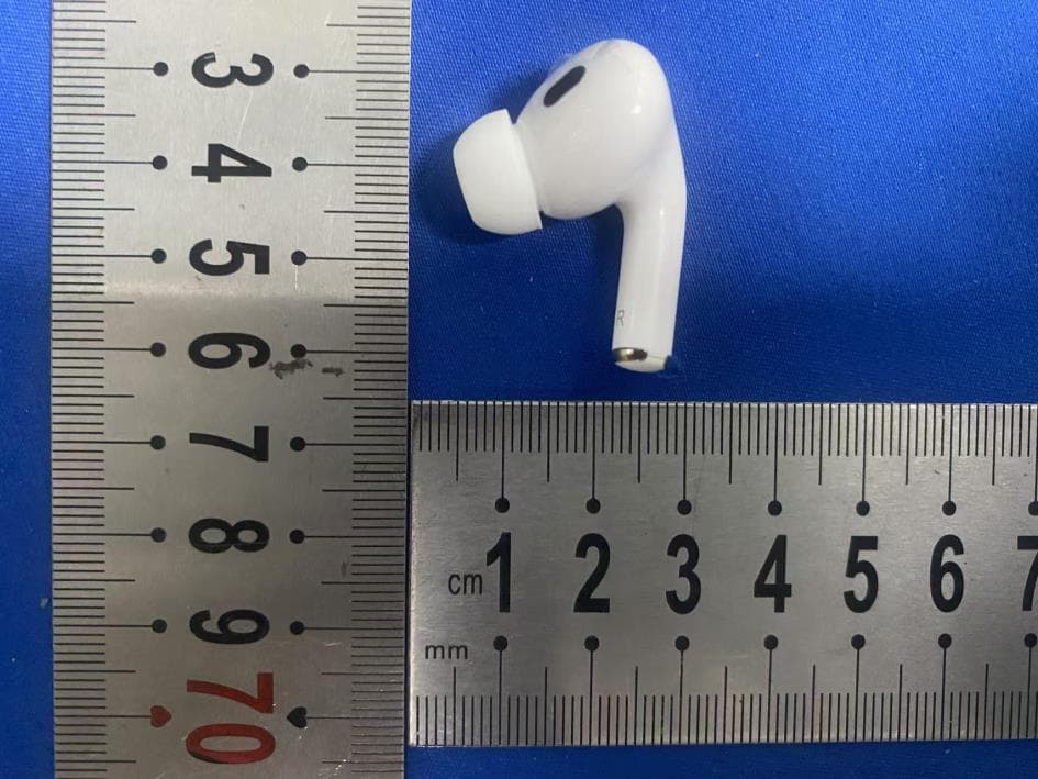 Bluetooth headset - FCC ID 2BMDJ-001 - Zhongshan Nobo Automation Equipment Co., LTD