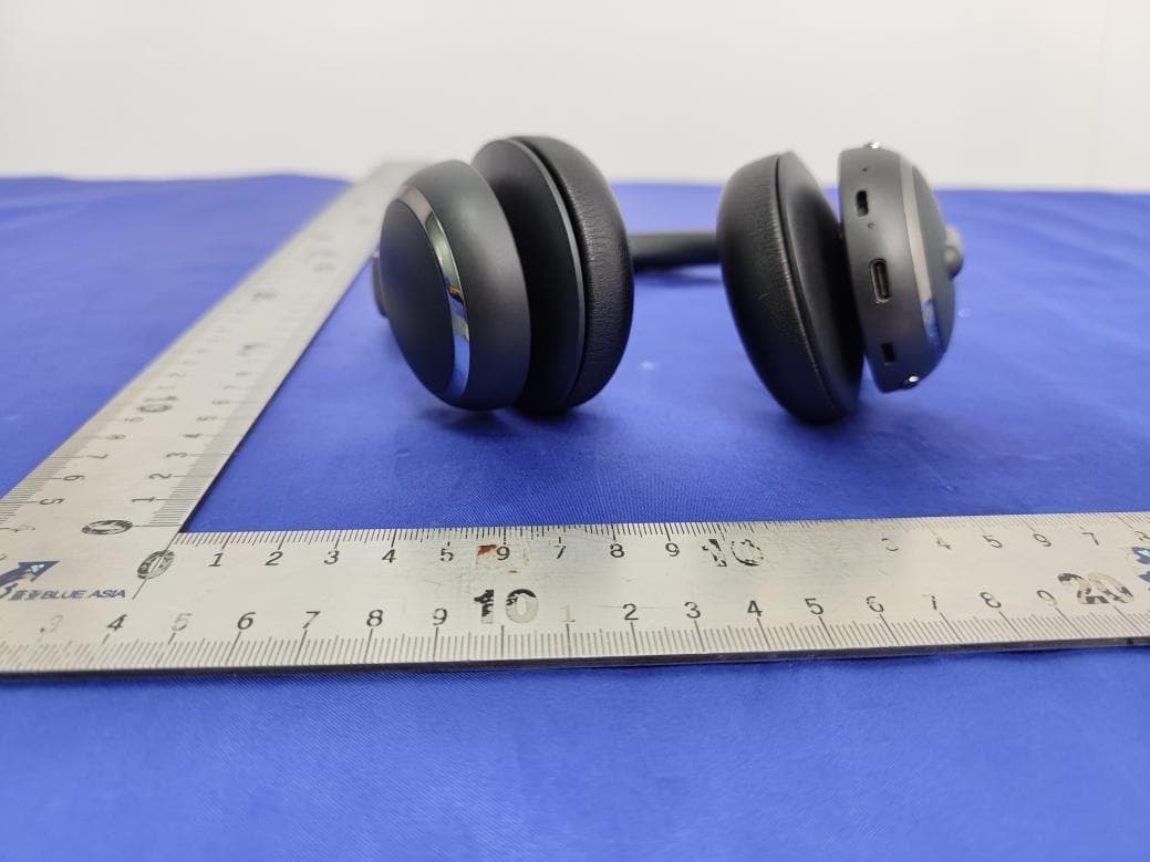 Bluetooth headset - FCC ID 2BMEI-WX-HS001 - Shenzhen Pamian Technology Co.,LTD. (5)