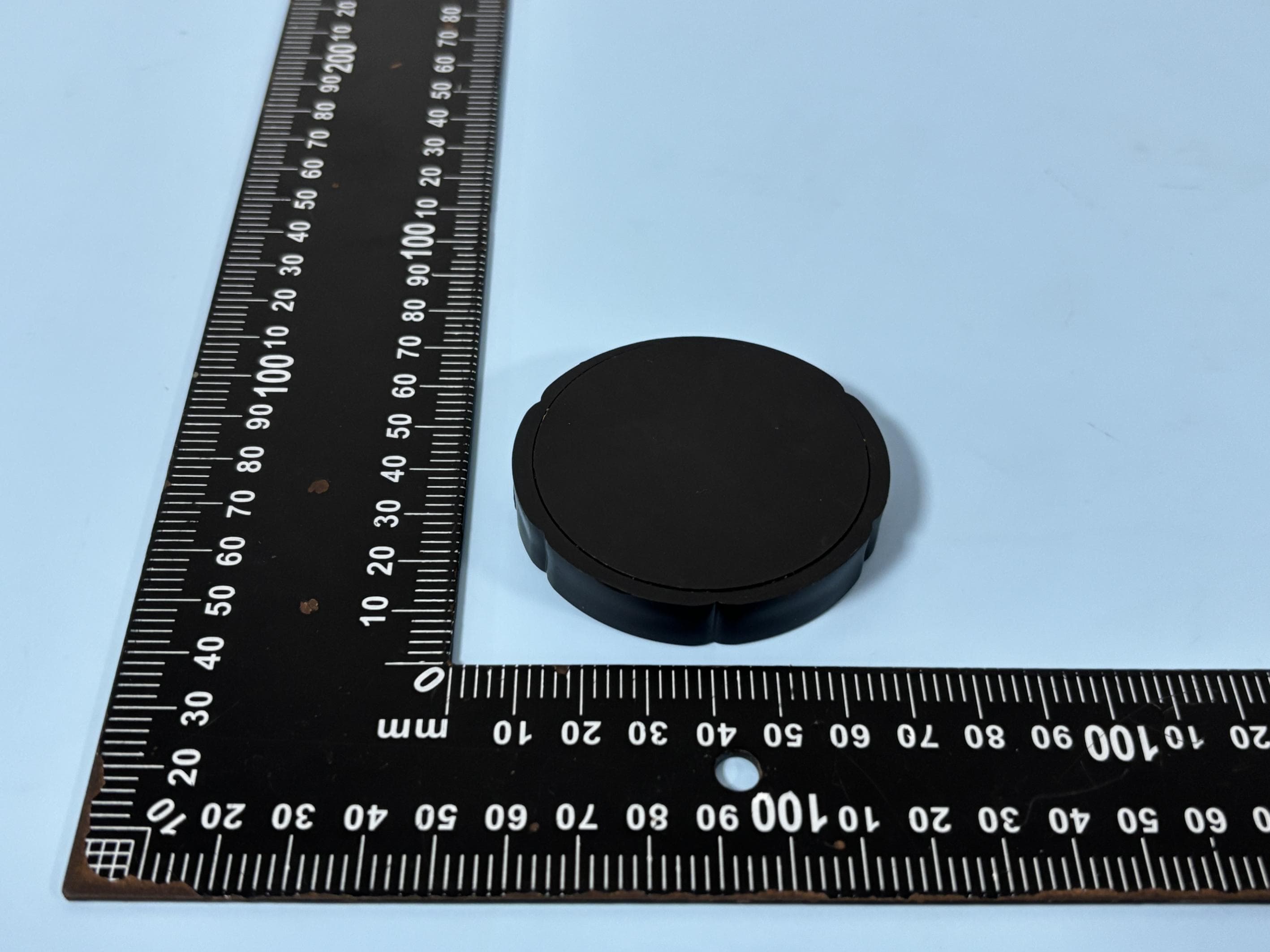 Wireless charger for smartphone - FCC ID 2BMGC-NWC-153 - SHELLLANG KOREA (5)