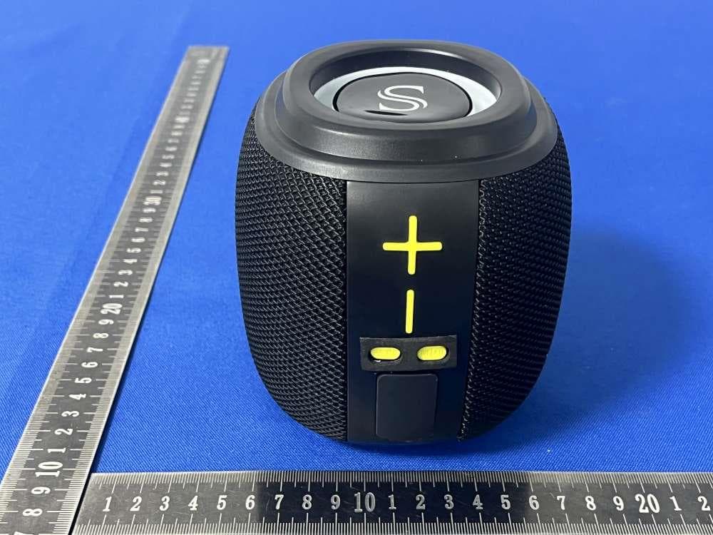 Bluetooth Speaker - FCC ID 2BMGI-S15 - Dongguan Qining Electronics Co.,LTD (3)