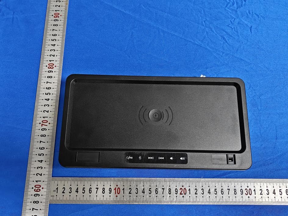 Bluetooth speaker - FCC ID 2BMH8-SMTCY118US-01 - Shanghai Sterling Motion Technology Co.,LTD
