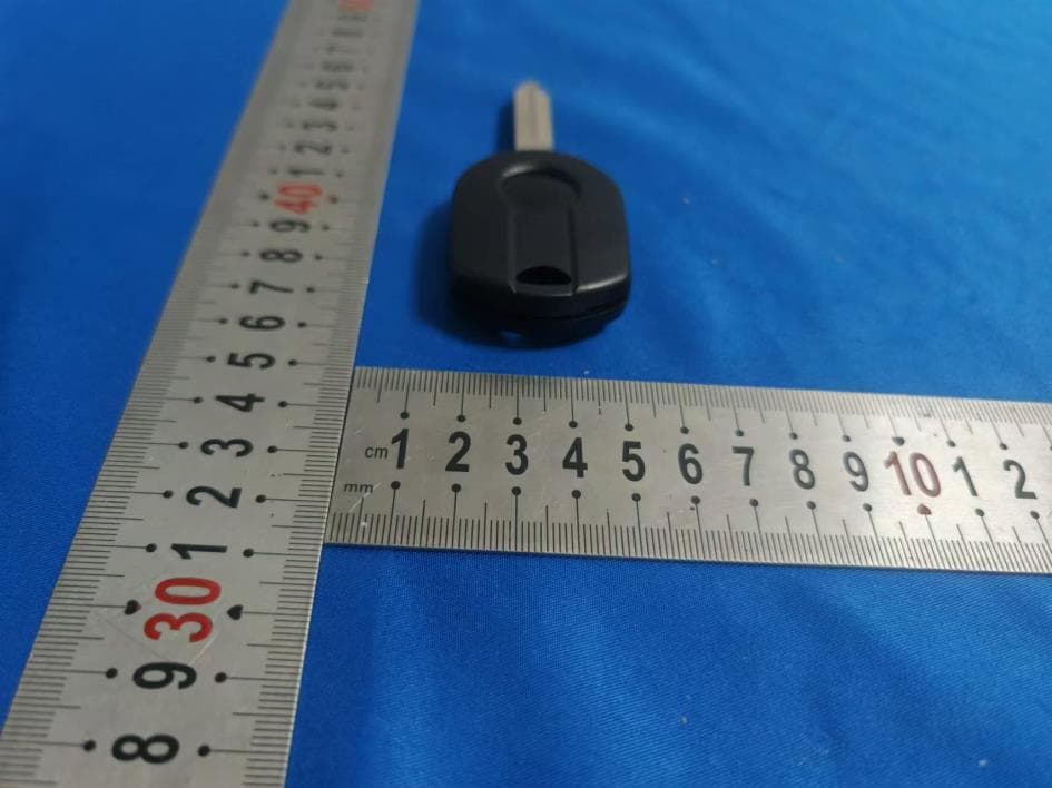 Car Key - FCC ID 2BMIV-CAFD42 - Cambrian (Liaoning) Electronic Technology Co., Ltd. (3)