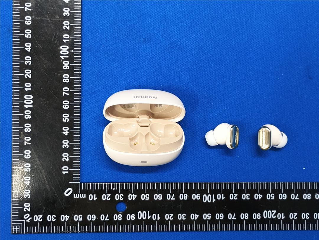 True Wireless Earphones - FCC ID 2BMKL-HY-Y02PRO - Wuchao (Shenzhen) Technology Development Co., Ltd.