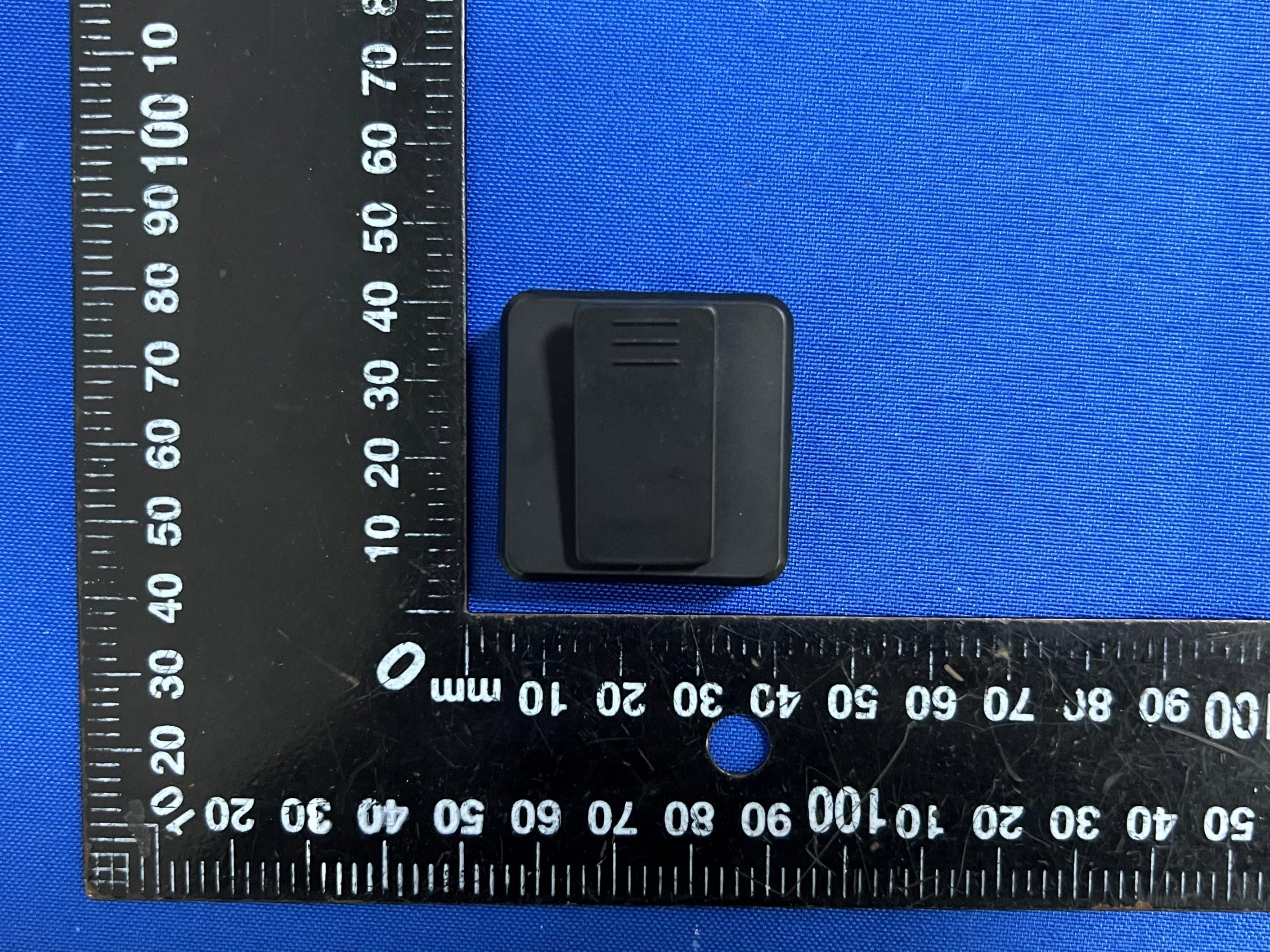 MVMT SQUARE LAVALIER MIC W WINDSCREEN COVER - FCC ID 2BMOI-MCP1728 - JME & CO. NYC.LLC (2)