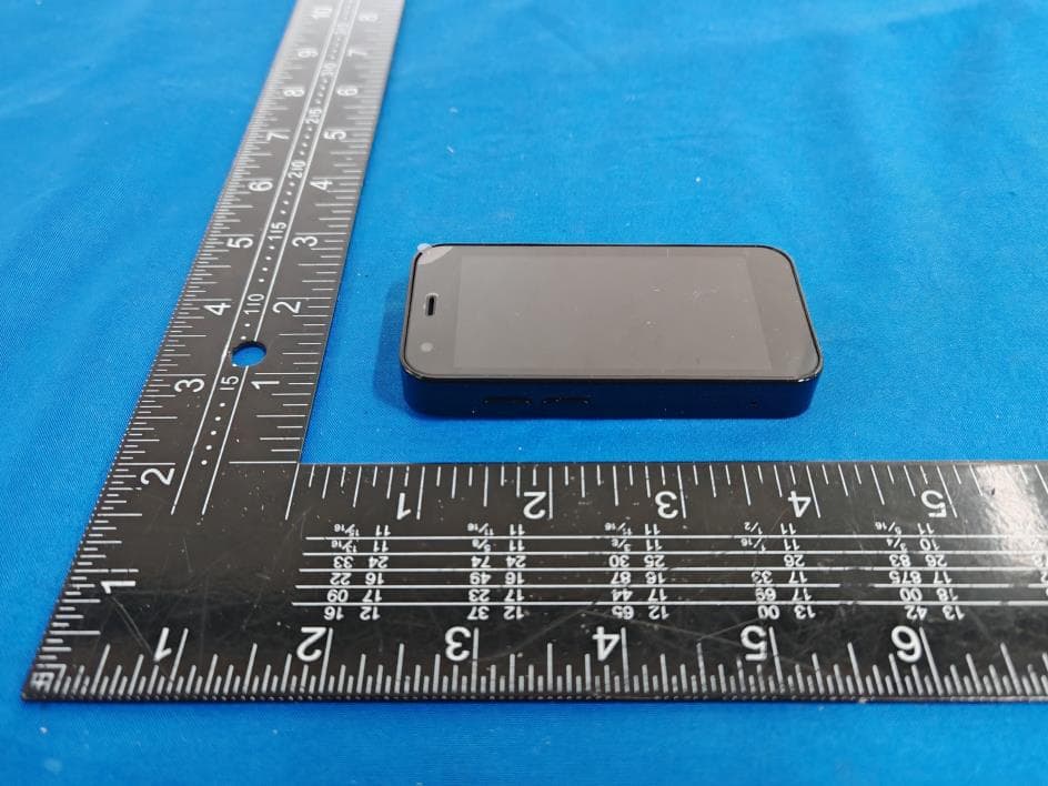 WCDMA digital mobile phone - FCC ID 2BMP7-XS15 - Shenzhen Tailefeng Communications Co., Ltd. (5)