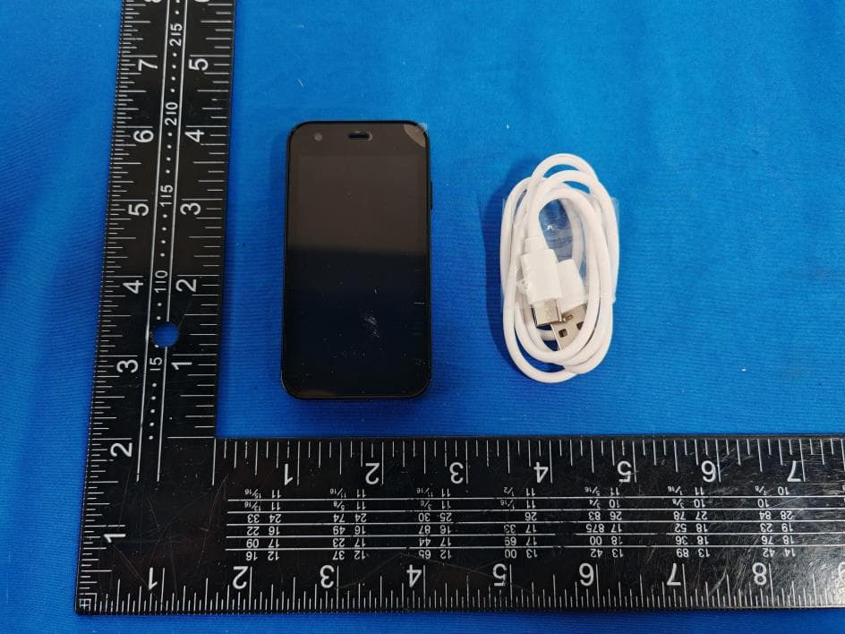 WCDMA digital mobile phone - FCC ID 2BMP7-XS15 - Shenzhen Tailefeng Communications Co., Ltd. (4)