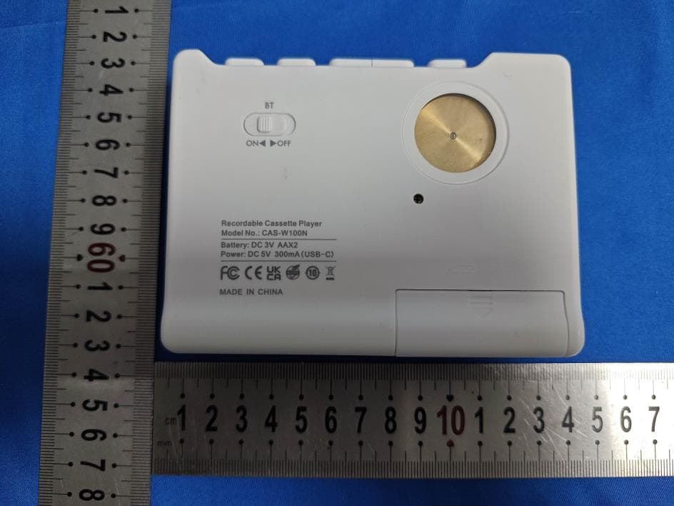 Multi-Function Cassette Player - FCC ID 2BMPO-S680 - Dybala Tech Co., Ltd. (2)