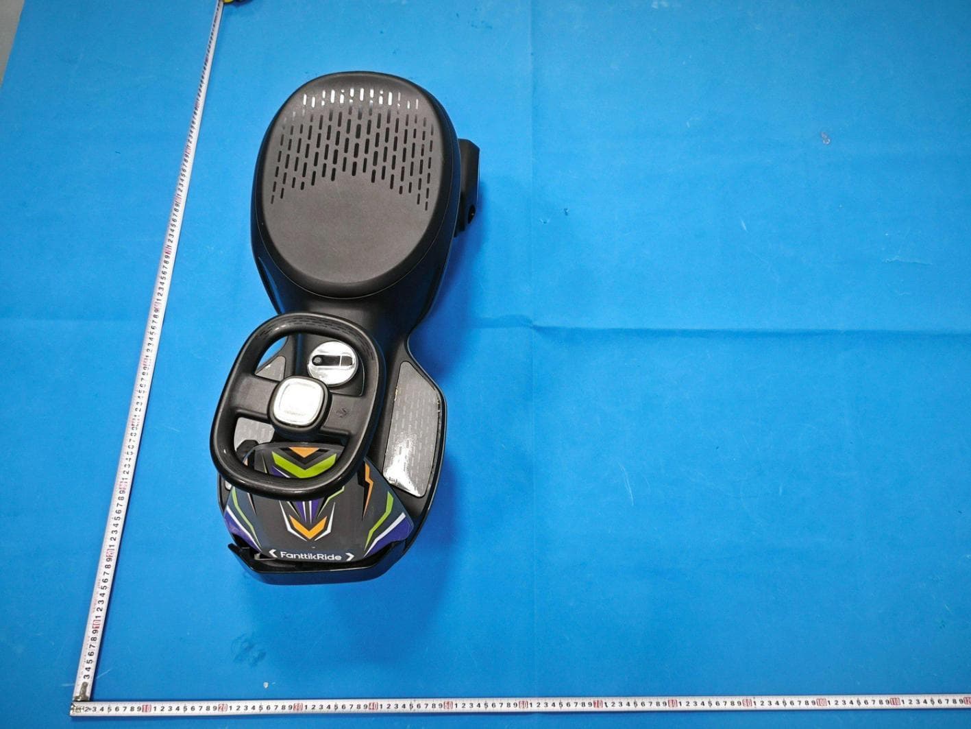 Ride on car - FCC ID 2BMPX-N10ULTRA - METASEE LLC (4)
