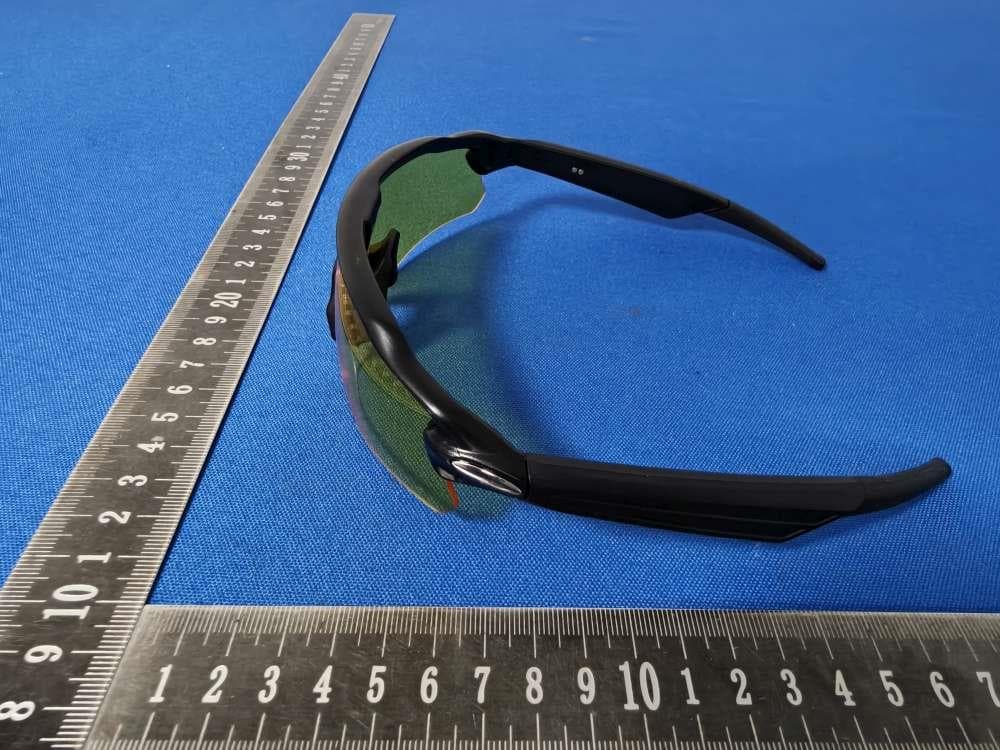 audio glasses - FCC ID 2BMRF-HY-1017 - Dongguan Huahai Future Electronic Technology Co., Ltd. (4)