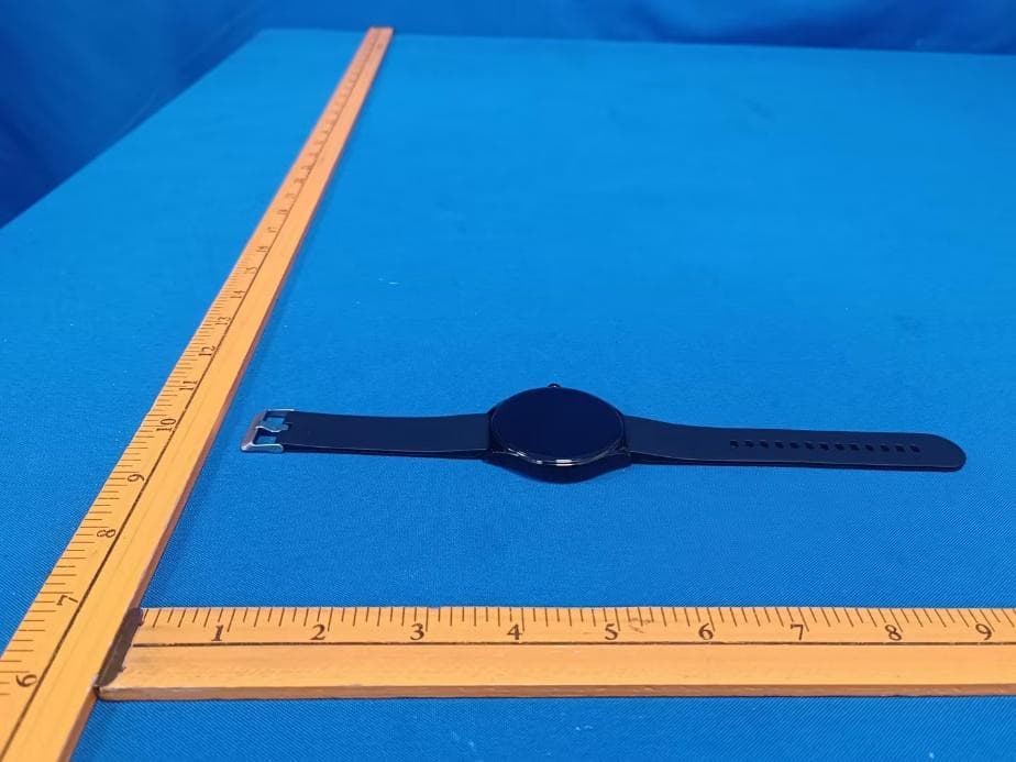 Smart watch - FCC ID 2BMSW-Y9 - Shenzhen Yuxiang Technology Co., Ltd (3)