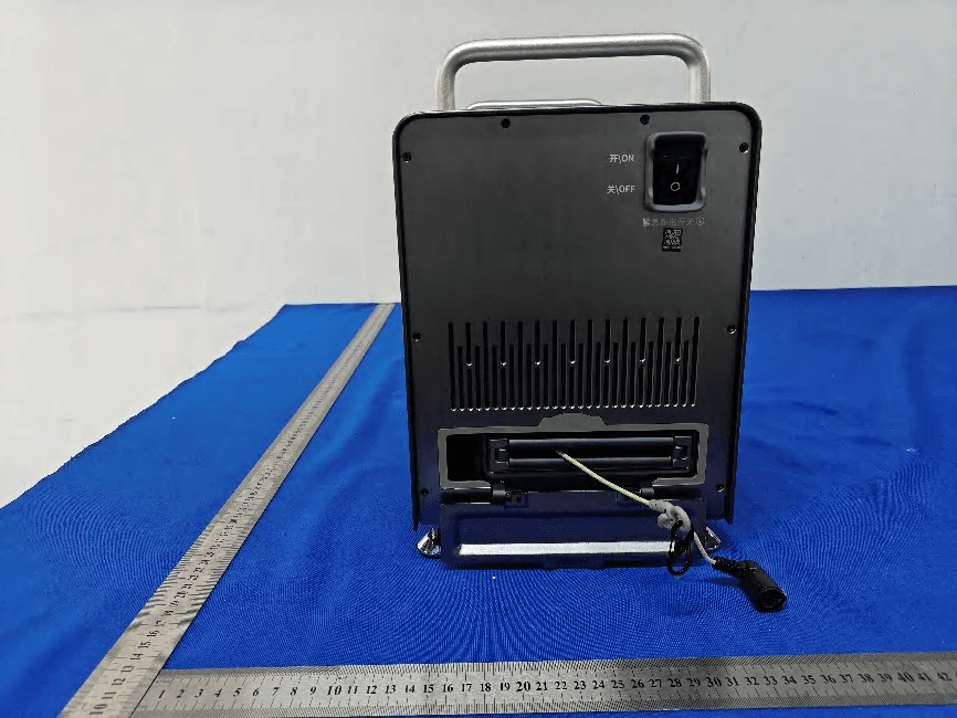 CZ100 Tethered Lighting System-Ground Station - FCC ID 2BMTS-CZ100S - Guangzhou Chengzhi Intelligent Machine Technology Co.,Ltd. (3)