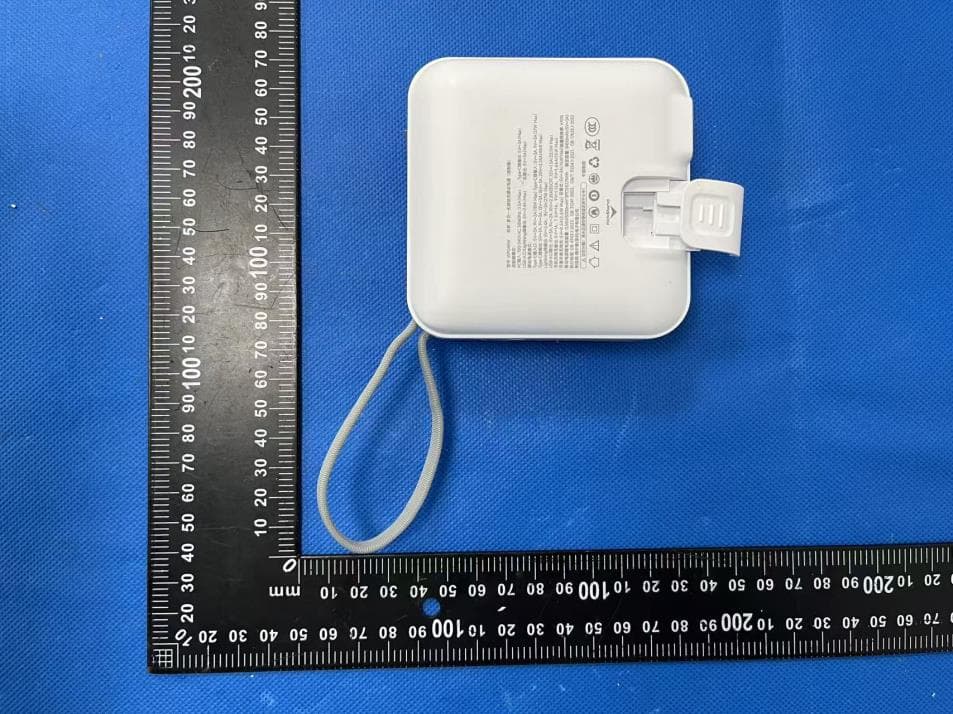 Li-ion Power Bank - FCC ID 2BMUE-WPD45W - WELLPOWER (shenzhen) electronics co.,LTD