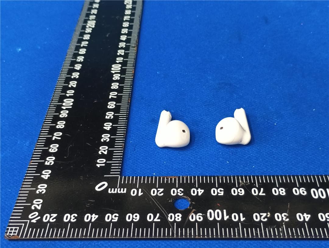 wireless headset - FCC ID 2BMVL-TAT1220 - Nanjing Qijun Digital Technology Co., Ltd (4)