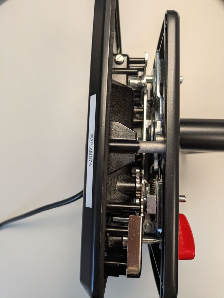 Electronic motorized rotary lock - FCC ID 2BN28-MRLBT - Global Link Distribution, Corp. (3)