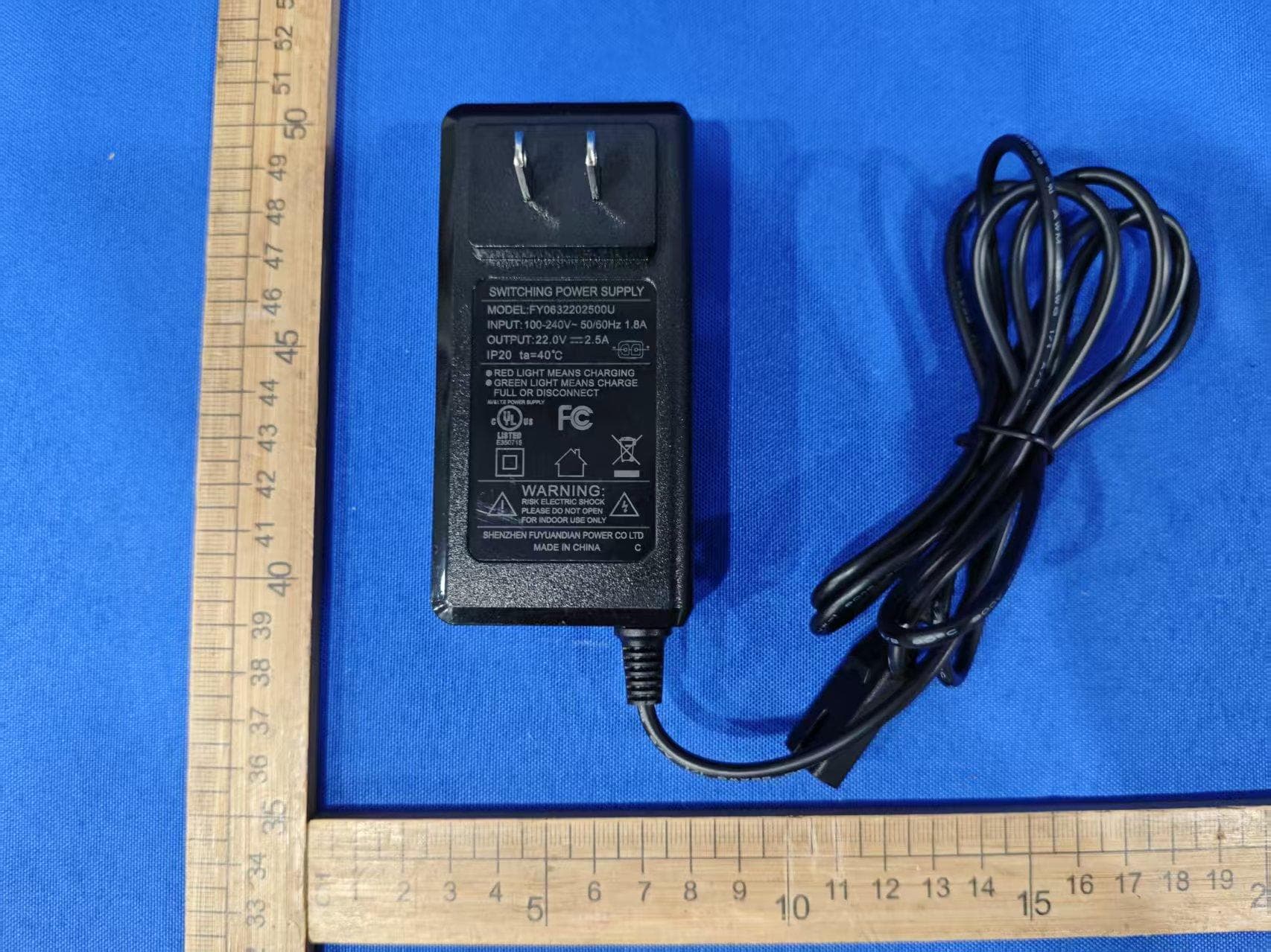 Robotic Pool Cleaner - FCC ID 2BN5V-C1 - Nanjing Toua Robot Technology Co.,Ltd