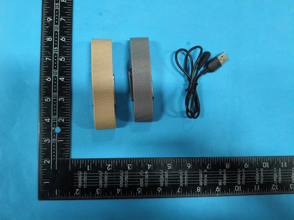 Smart watch - FCC ID 2BNP4-E500 - Shenzhen Changtai Electronics Co.,Ltd (4)
