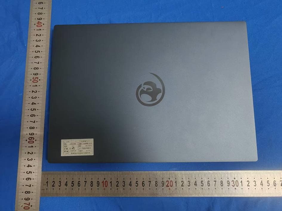 Argon ONE UP CM5 Laptop - FCC ID 2BNP8-AR401P-25 - ARGON 40 TECHNOLOGIES LIMITED (2)