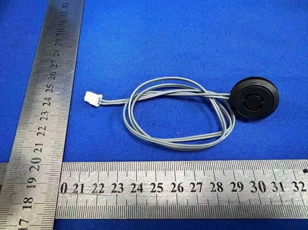 Toy RC Polaris RZR Pro 1 10 LED - FCC ID 2BNRJ0004R - WUA HAN TOYS PRODUCTS(HEYUAN) LTD.