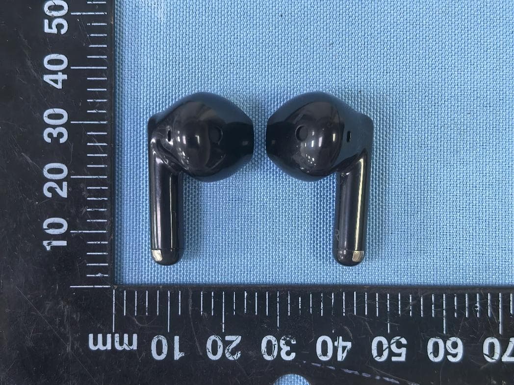 Bluetooth Headset - FCC ID 2BNTO-T20S - Shenzhen Kai Chuang Future Technology Co., LTD (2)