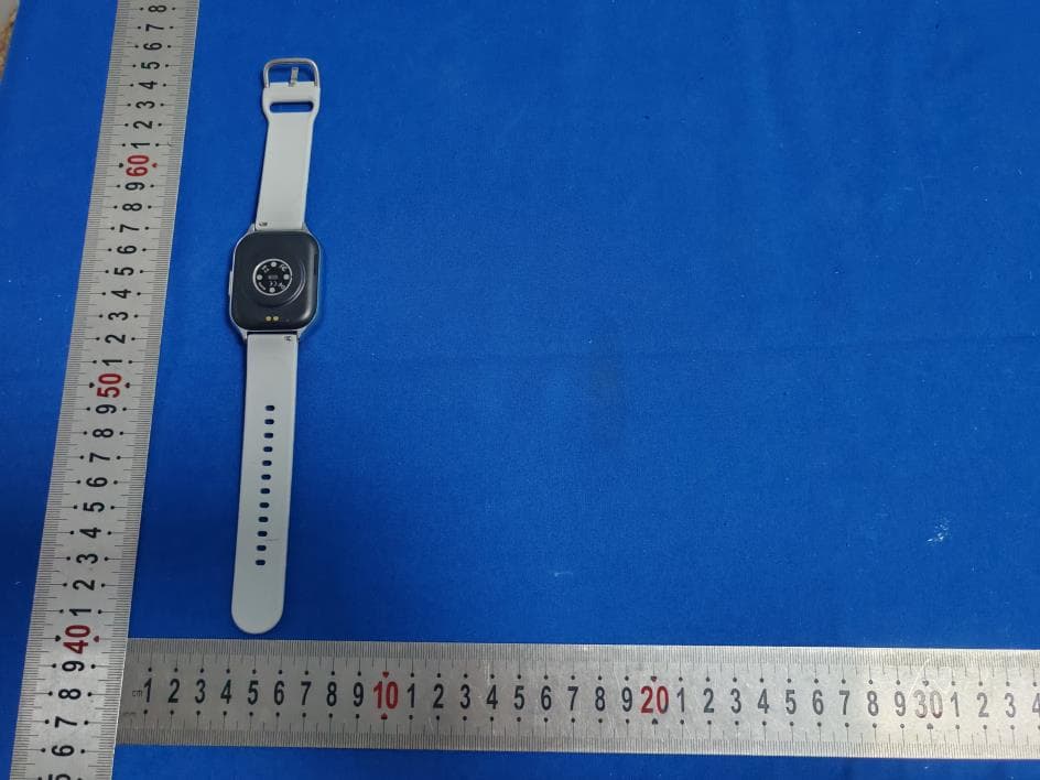 Smartwatch - FCC ID 2BNZUZT18 - Shenzhen City ZhanTuan Technology Co., LTD (4)
