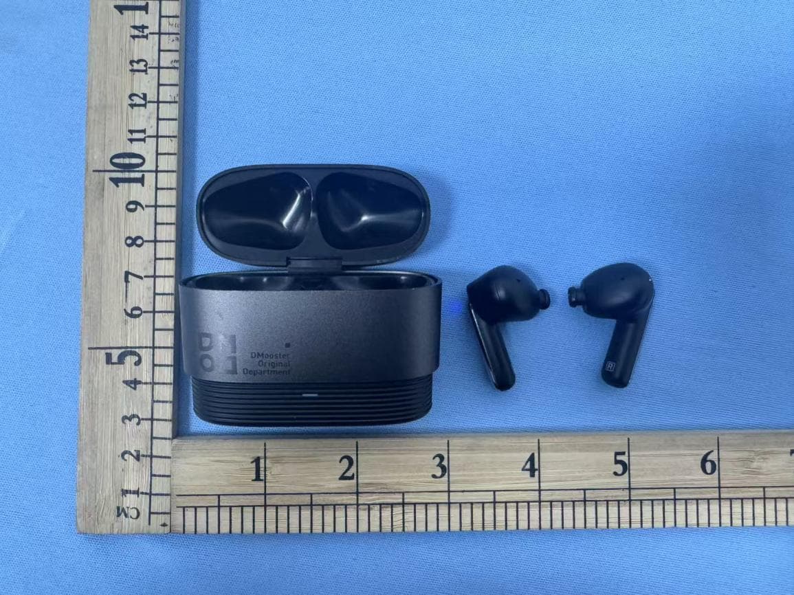 Bluetooth earphones - FCC ID 2BO3J-D33 - Hangzhou Yinshang Intelligent Technology Co.,Ltd. (5)