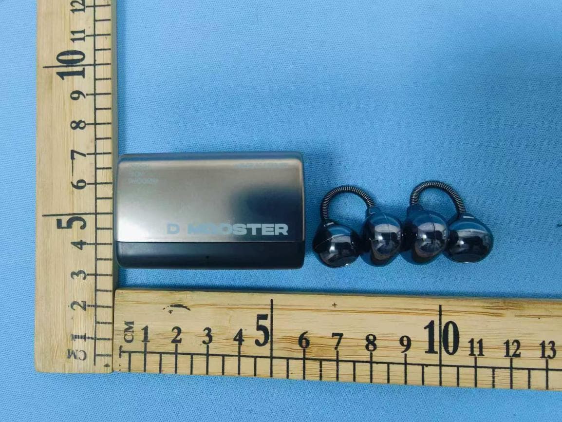 Bluetooth earphones - FCC ID 2BO3J-D95 - Hangzhou Yinshang Intelligent Technology Co.,Ltd. (2)