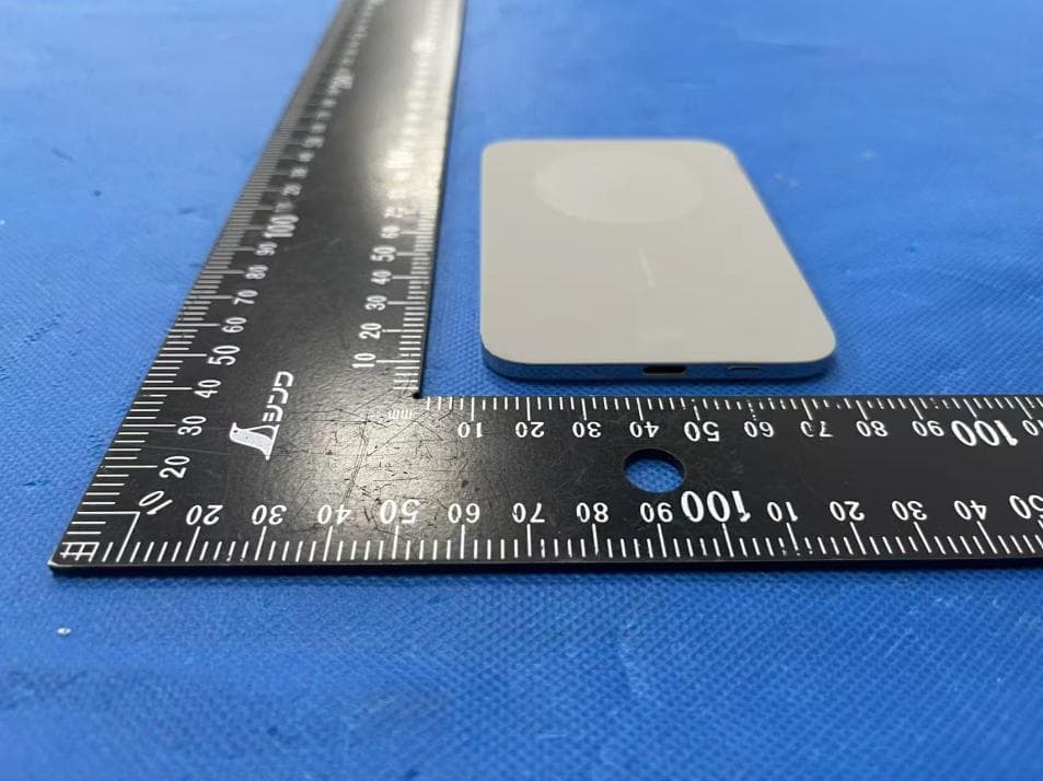 SMARTCOBY ULTRA SLIM 3K - FCC ID 2BO4X-MB10W1C - CIO co., ltd. (5)