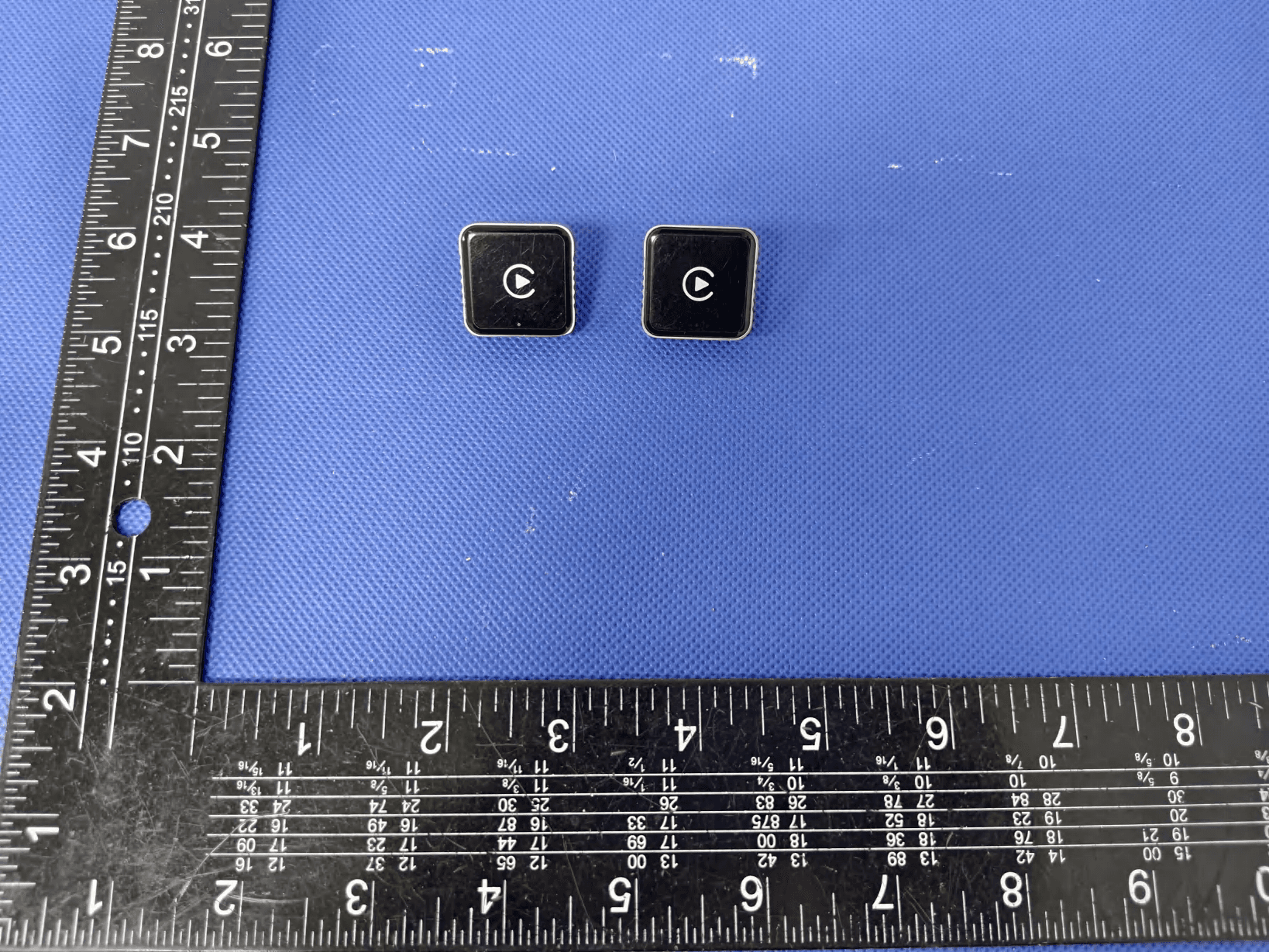 CarPlay Dongle Box - FCC ID 2BO5R-BW-W26L - Shenzhen Beneworld Technology Co., Ltd (3)