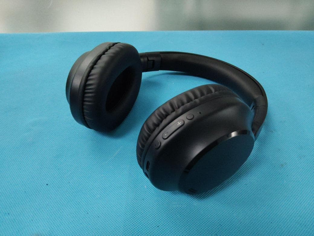 Headset - FCC ID 2BO5V-W01 - Dongguan Qiansheng Electronic Technology Co., Ltd. (3)