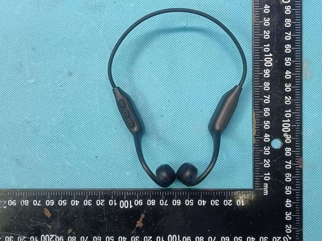Bone conduction Bluetooth headphones - FCC ID 2BO5V-X3PRO - Dongguan Qiansheng Electronic Technology Co., Ltd.