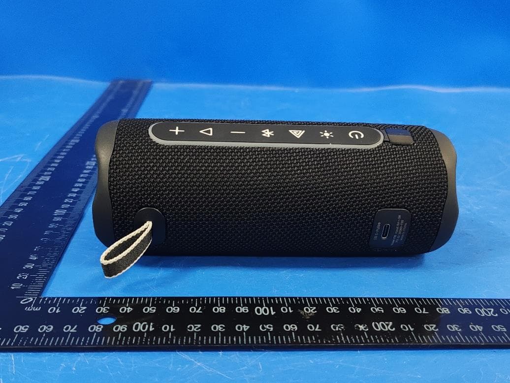 Bluetooth Speaker - FCC ID 2BOBD-F39 - shenzhenshihongyineryuekejiyouxiangongsi (4)