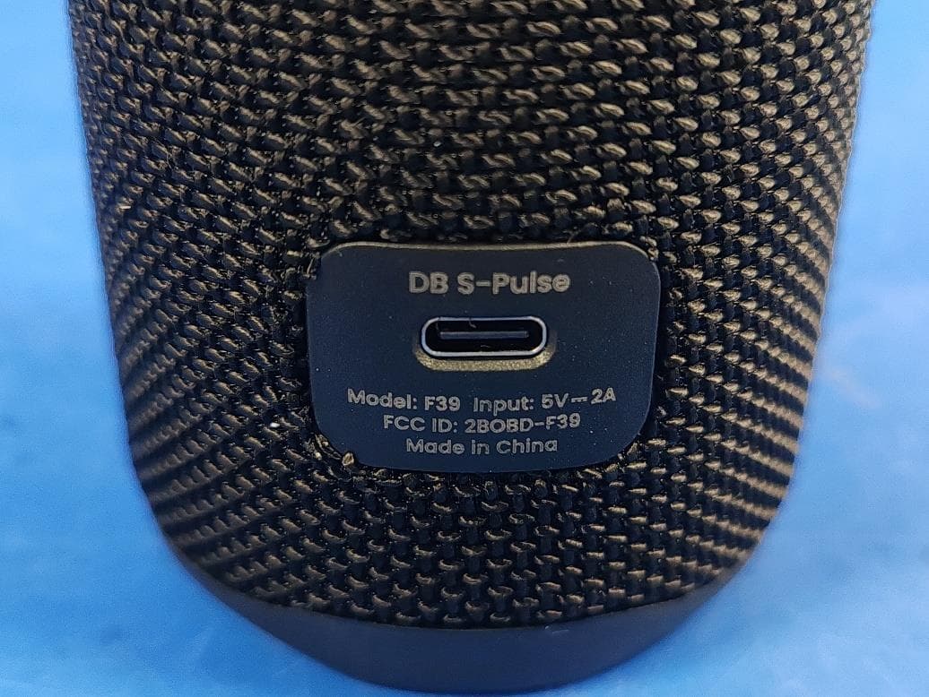 Bluetooth Speaker - FCC ID 2BOBD-F39 - shenzhenshihongyineryuekejiyouxiangongsi