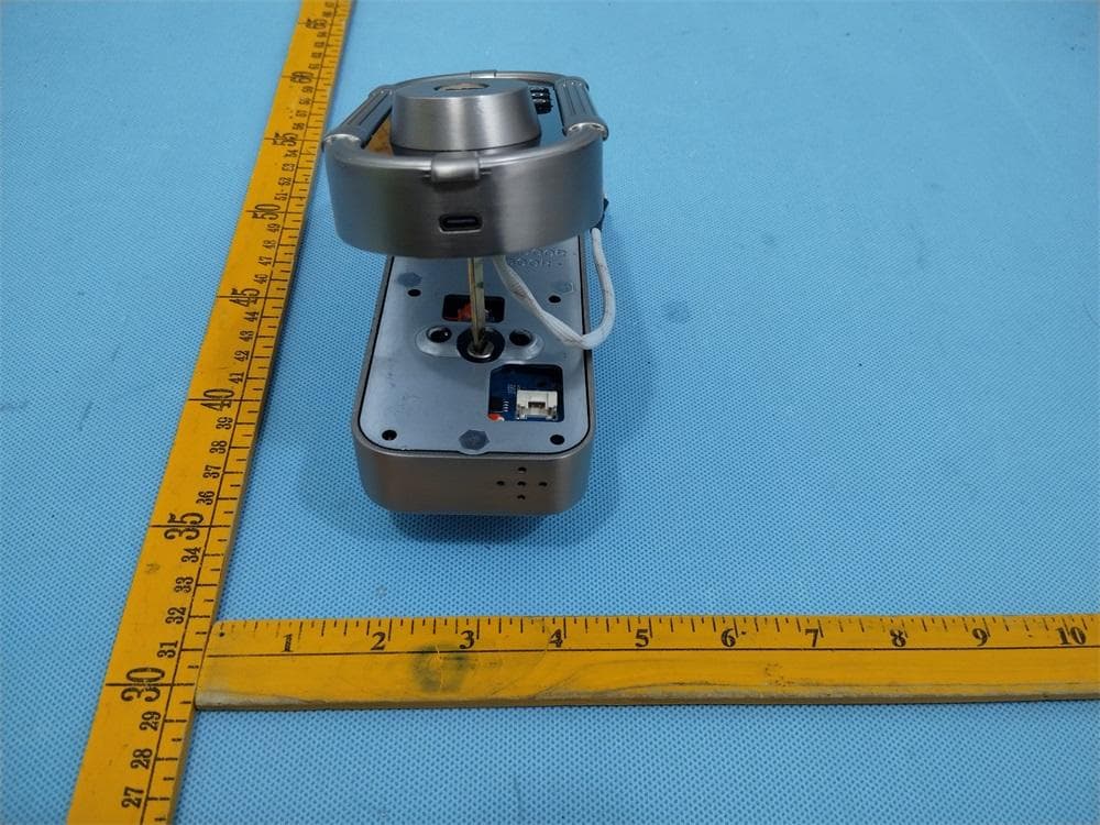 Deadbolt Smart Lock - FCC ID 2BOGU-DL10 - Shenzhen Zhisuojia Technology Co., Ltd. (2)