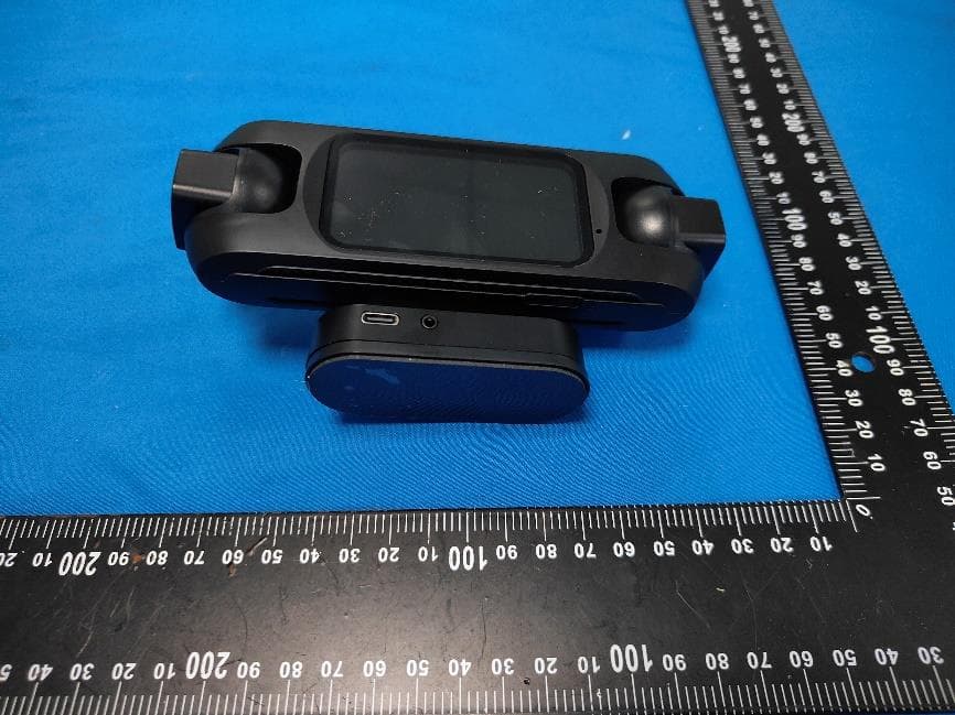 Dash Cam - FCC ID 2BOS3-M95 - Shenzhen ROSOTO Technology Co., Ltd. (4)