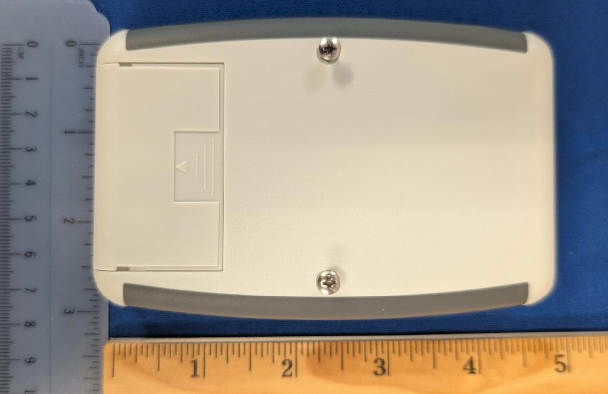 The IotaComm Environmental Sensor wireless monitor. - FCC ID 2BOTM-88877788 - IotaComm