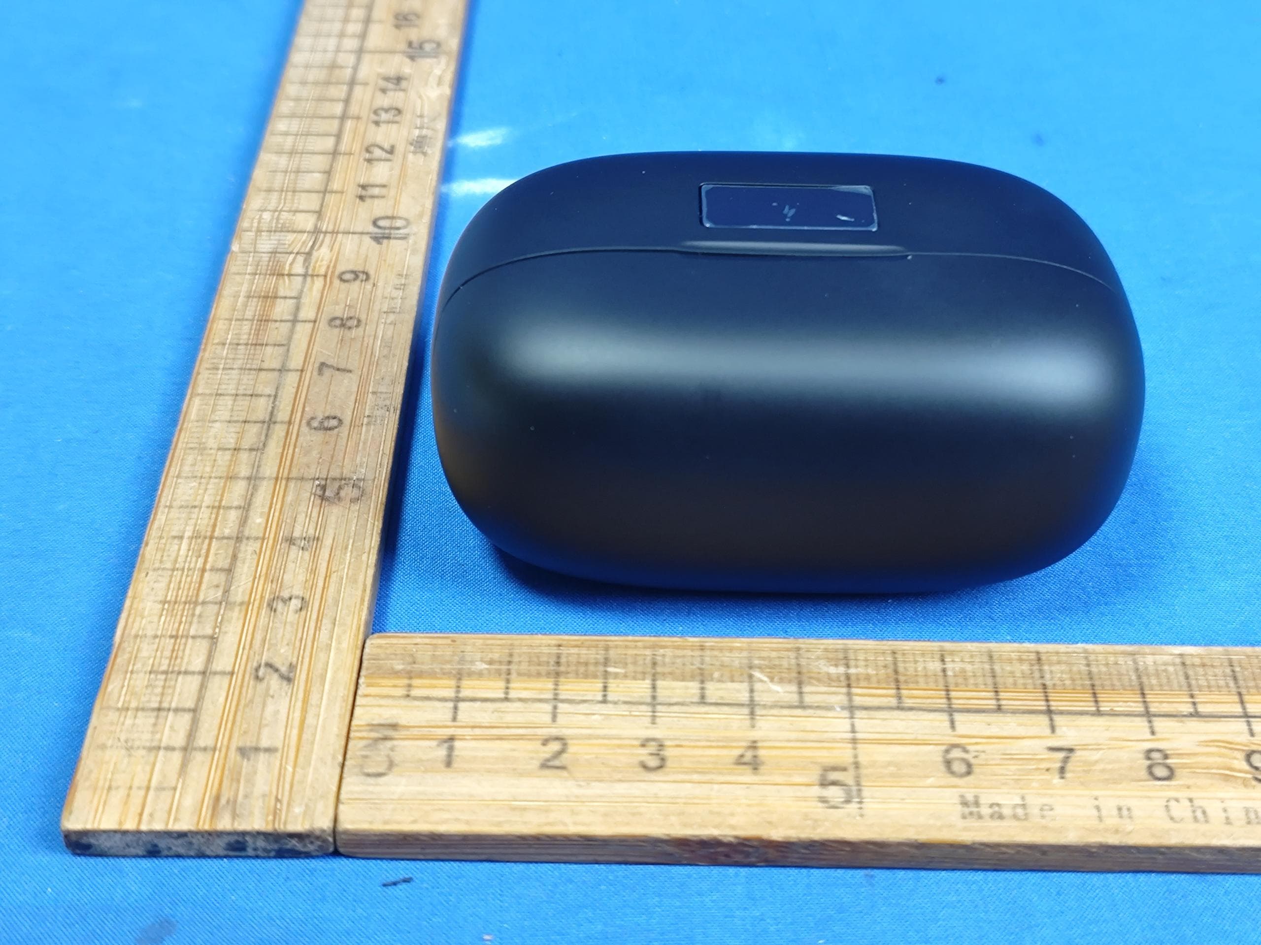 Charging Case - FCC ID 2BP4H-FSB02-CC - Shenzhen Flysounds Medical Technology Co.,Ltd. (3)