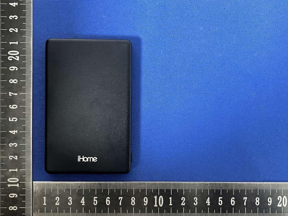 Wireless charge of the mobile power supply - FCC ID 2BPD4-0003 - Shenzhen GPO Tech CO., LTD